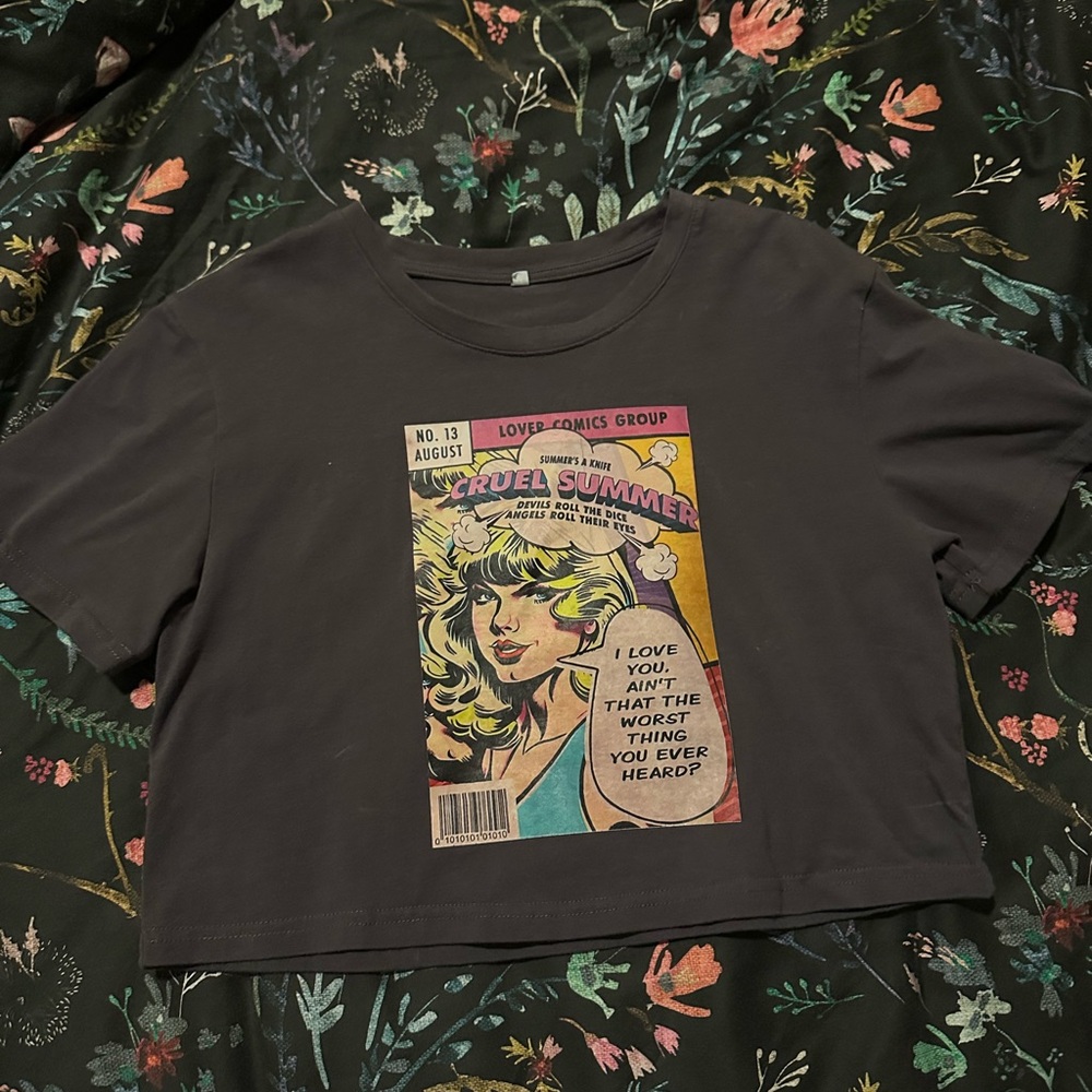 Taylor Swift Cropped T-Shirt